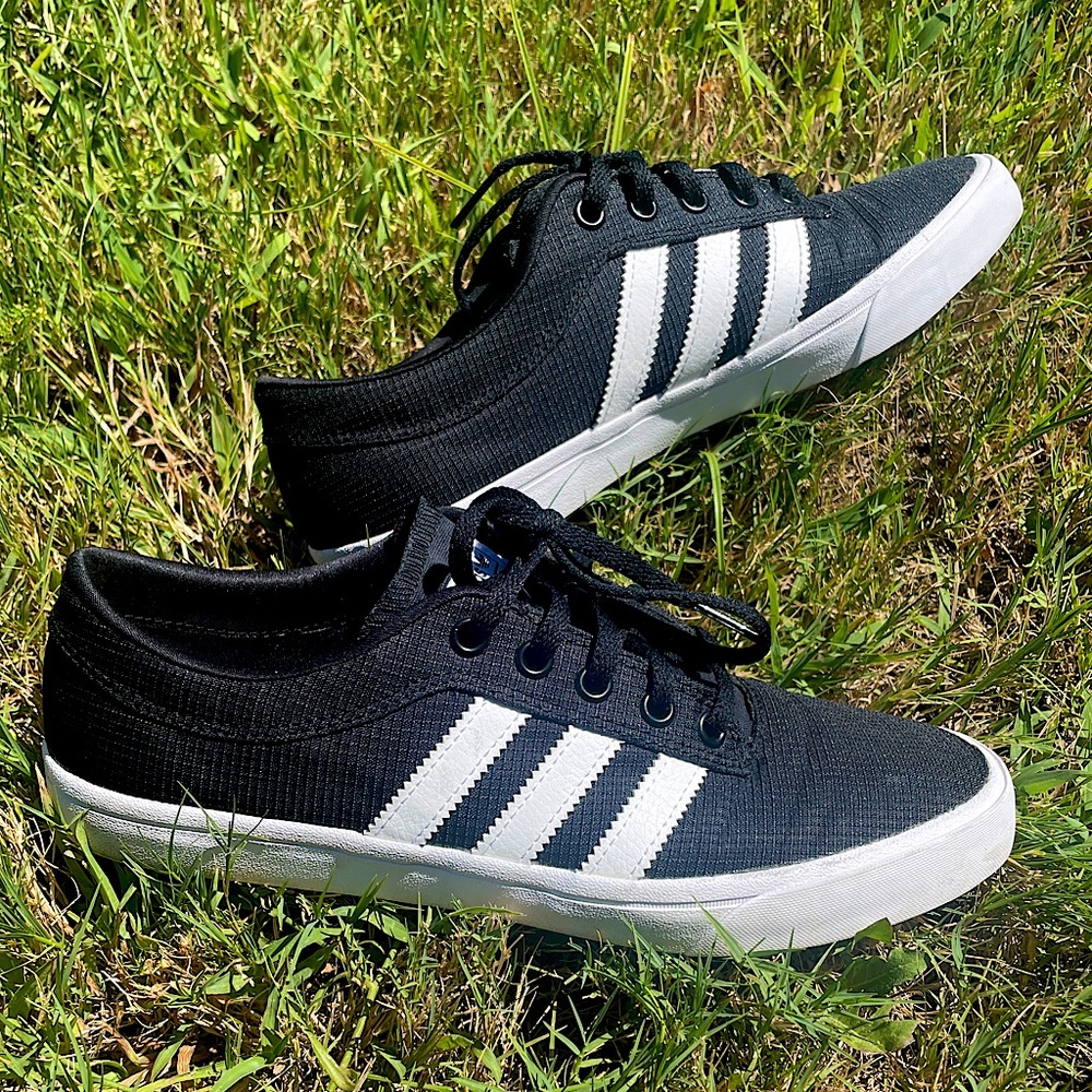 Adidas Sellwood Size W8.5